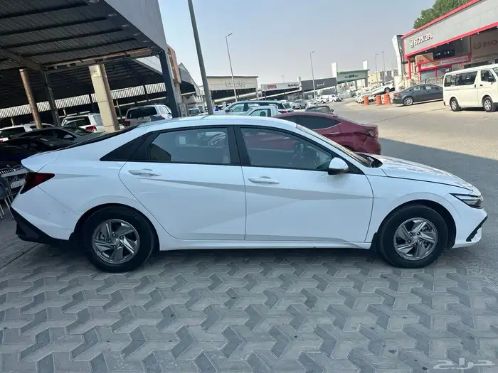 هونداي النترا 2024 سعودي المجدوعي للسيارات 4