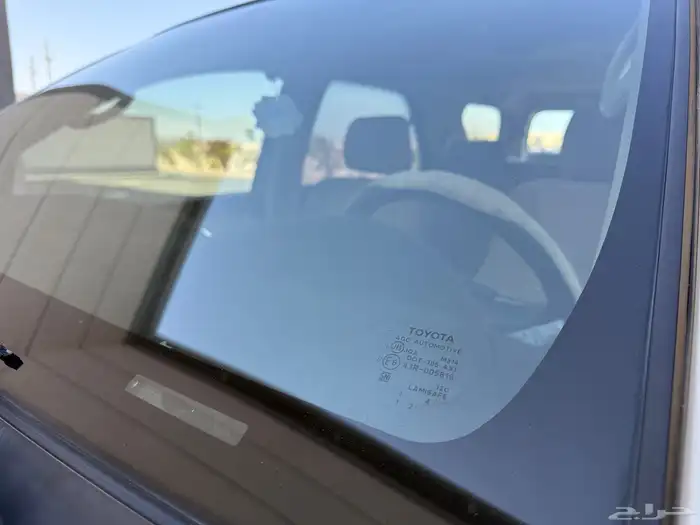 فورتشنر 2015 دبل مخزن ماشي 60 الف فقط 6