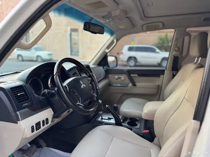 باجيرو 2015 فل كامل 8