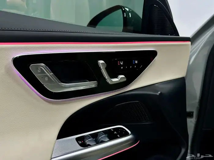 مرسيدس E200 - 2025 اسمنتي 6