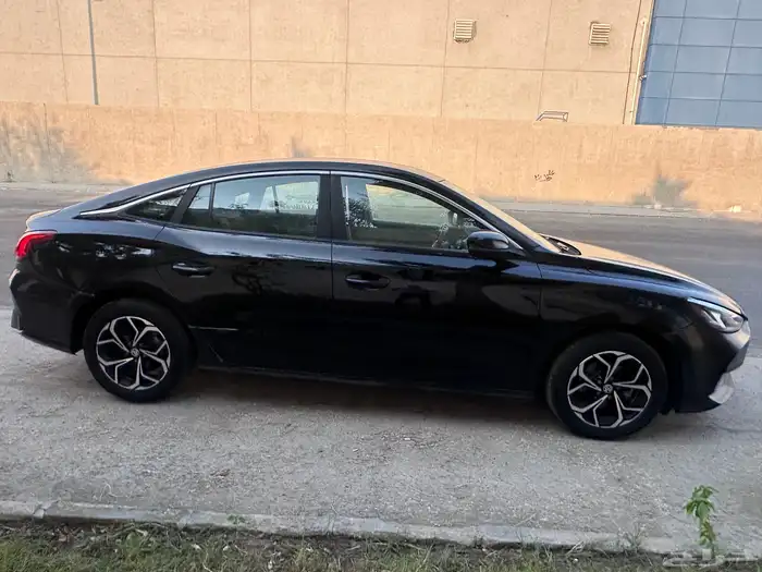 ام جي جي تي 2022 كومفورت مصدوم خفيف بدون رش 28