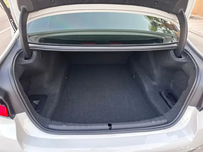 بي ام 530 كت M على الضمان والصيانه المجانيه 2021 31