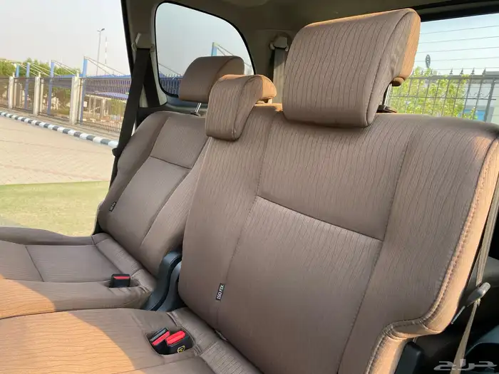 تويتا افانزا 2017 35