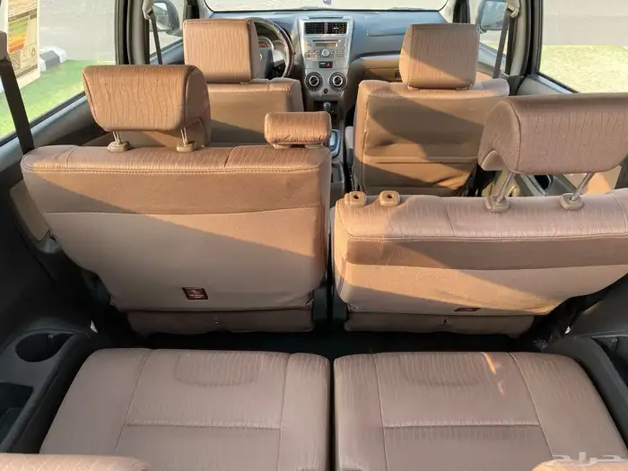 تويتا افانزا 2017 37