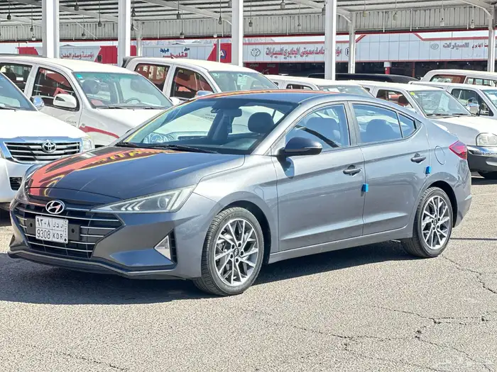 افانتي 2020 بنزين 13