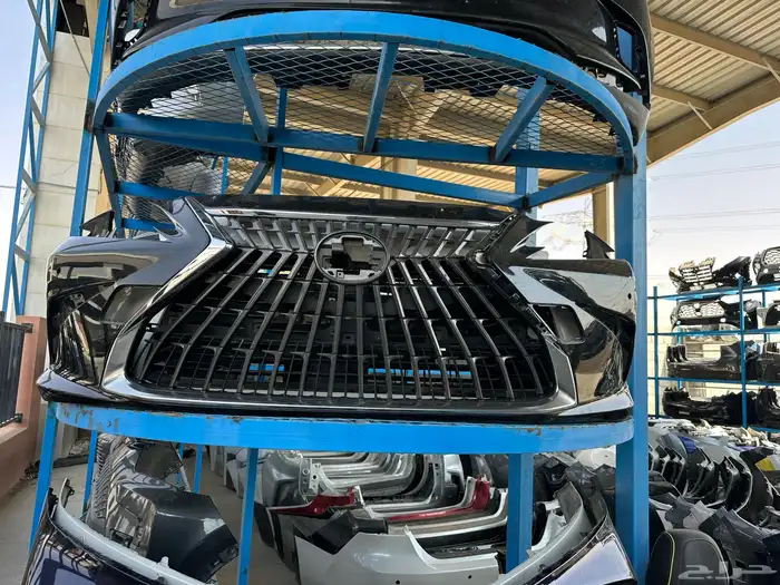 صدام لكزز اي إس 2021 وكاله اللون اسود فيه ملاحظة بسيطة 0