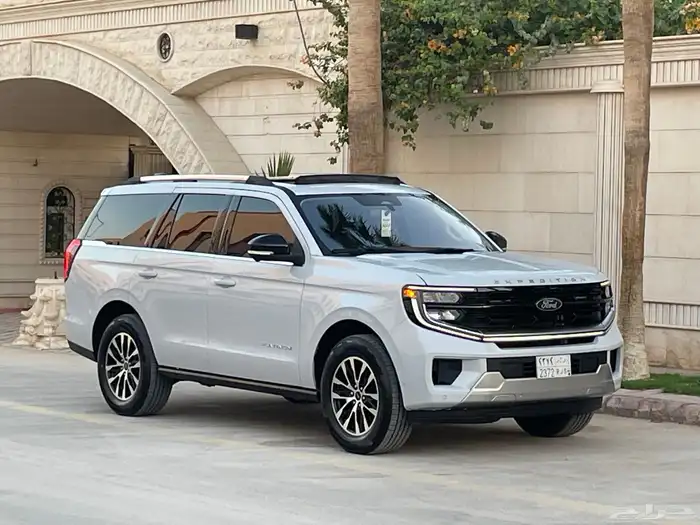 فورد اكسبديشن بلاتينيوم 2025 قمه بالنظافه بحال الوكاله 28