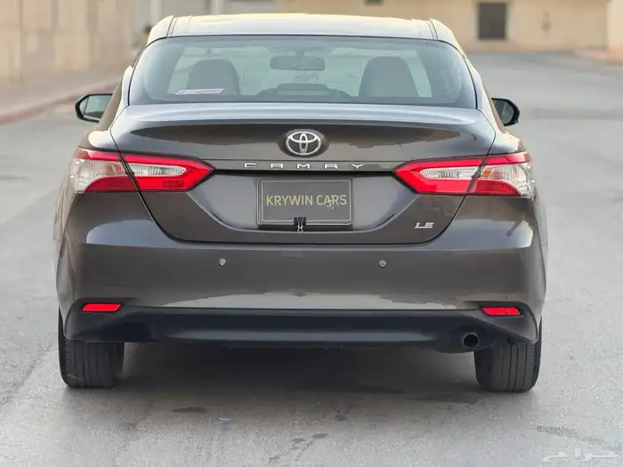 تويوتا كامري مطور 2020 10