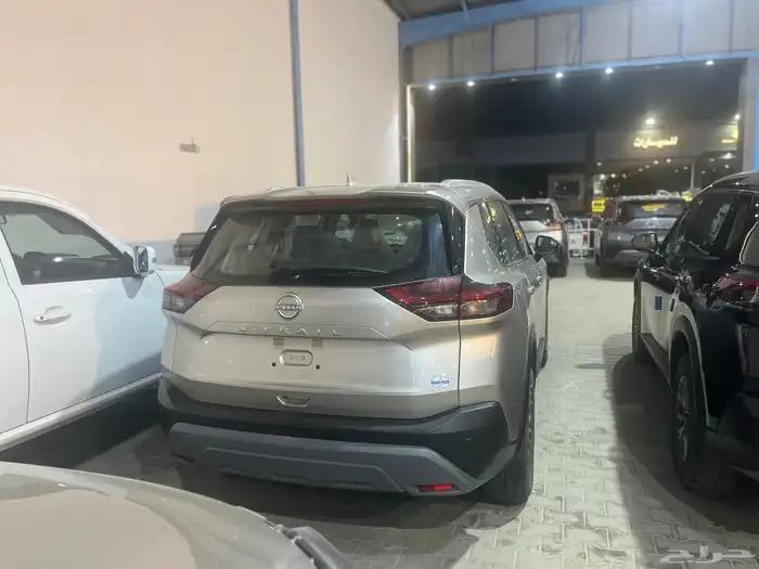 نيسان اكستريل خمس مقاعد دبل جديد بطاقه جمركيه كاش واقساط 2