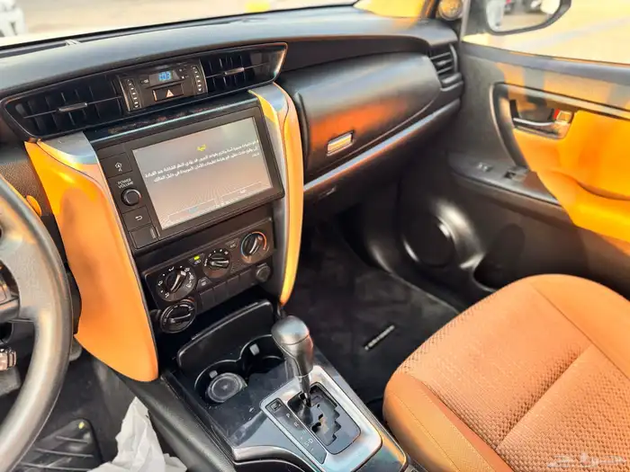 تويوتا فورتشنر 2022 ابيض دبل 11