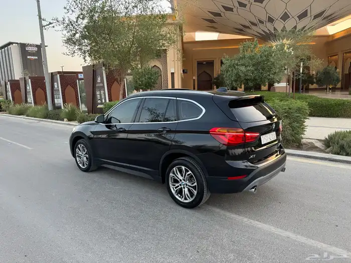 بي ام دبليو x1 مخزن بحالة الوكالة 0