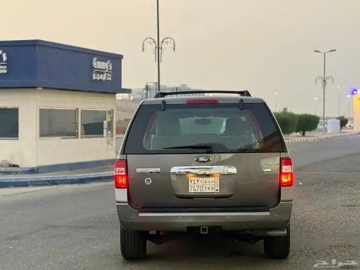 فورد اكسبيدشن 2011 10
