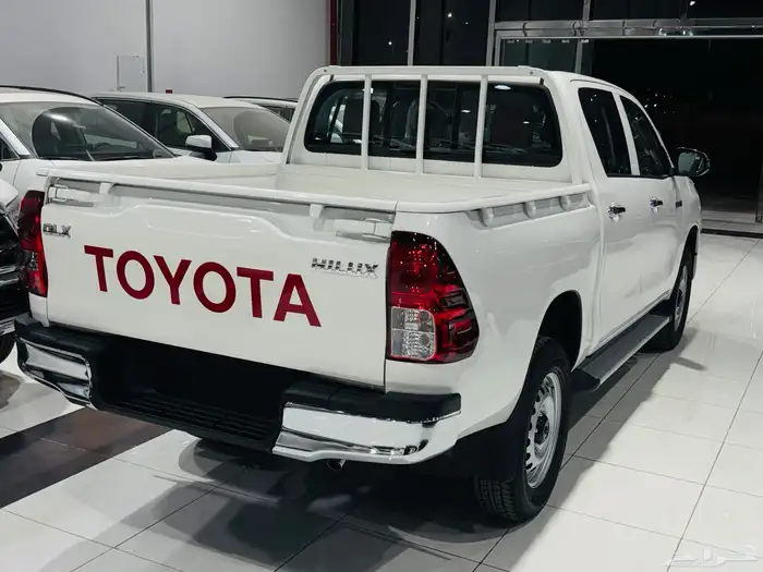 هايلوكس غمارتين بريمي سلق 2025 بنزين 2.7 نظام 50-50 4