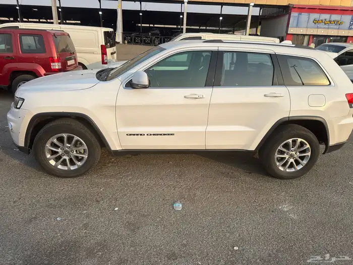 جيب شيروكي 2017 0