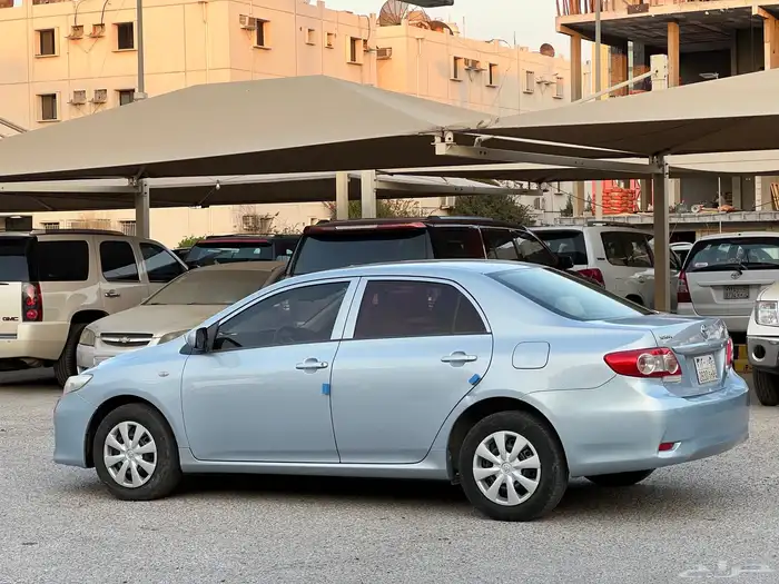 تويوتا كورولا موديل 2013 5
