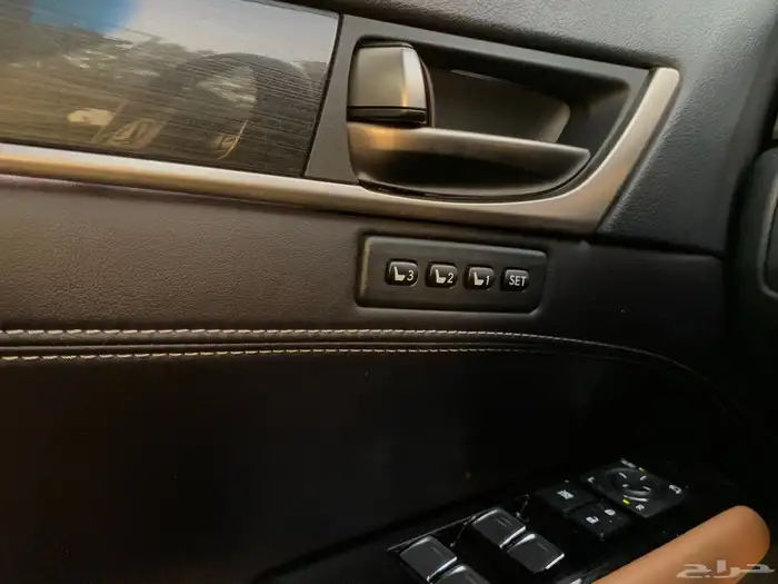 لكزس GS300 موديل 2018 بحالة الوكاله ممشى 26 الف 46