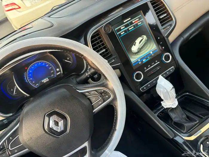 رينو تاليسمان 2017 13