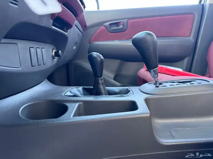 هايلوكس ( مخزن بريمي ) 96