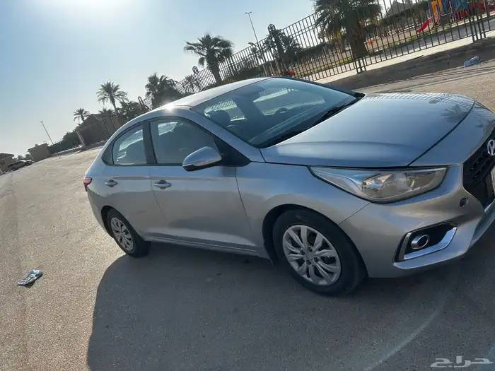 اكسنت 2019 فضي استاندر 0