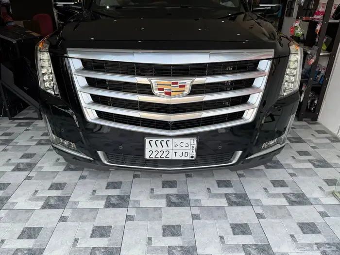 كاديلاك اسكاليد 4