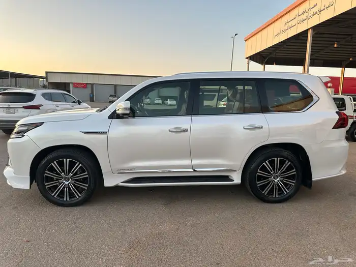 لكزس 2020 الساير وكاالة 7