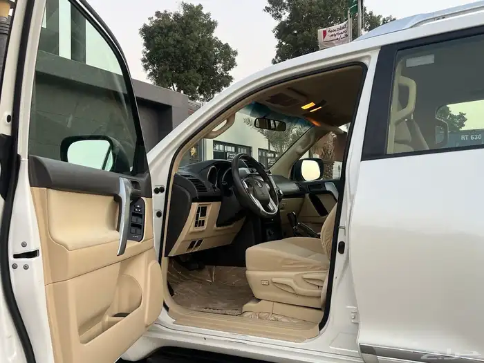 تويوتا برادو 2016 (سته سلندر ) بدي وكاله نظيف جدا 20