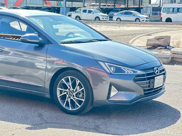 افانتي 2020 بنزين 4