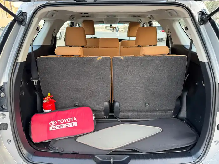 فورشنر 2022 VX سعودي نظيف .. 18