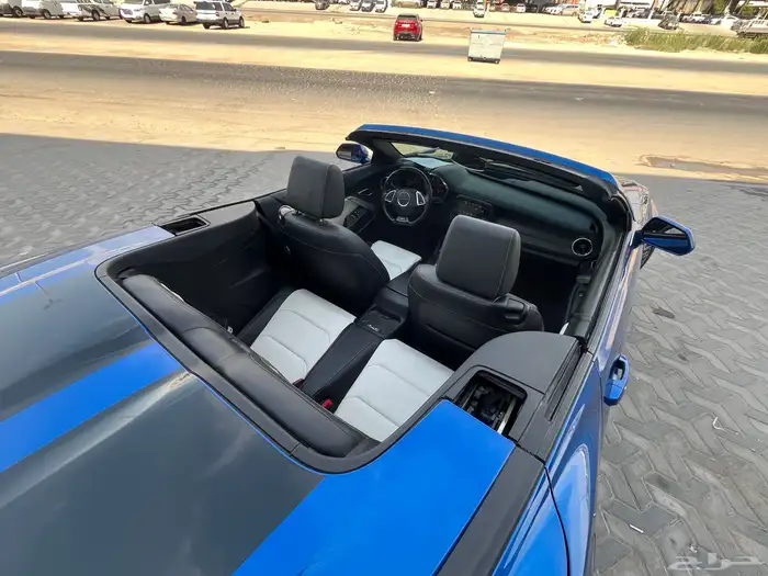 كومارو SS 2017 كشف V8 11