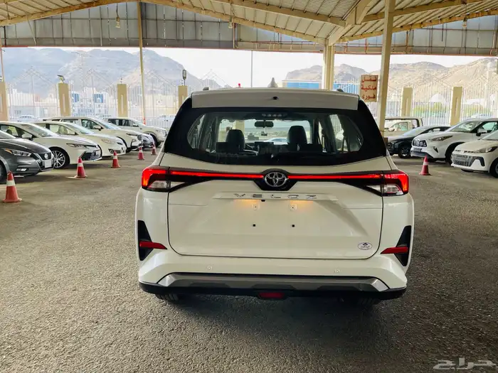 تويوتا فيلوز - GLX - 2025 3