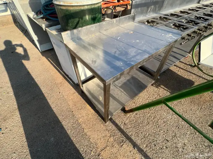 اغراض مطعم 3