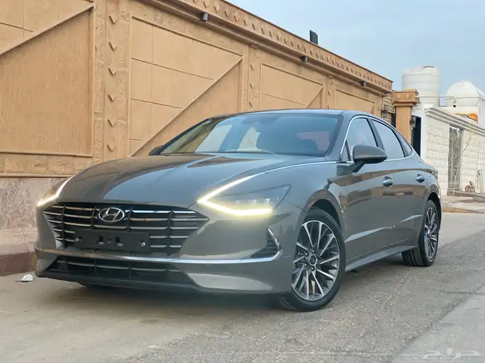 هونداي سوناتا 2020 فل كامل نظيف للبيع بطاقة جمركية 0