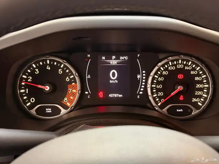 جيب رينيجيد لونجيتيود 2020 7