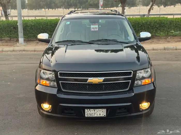 شيفرولية سوبربان 2013 اسود ملكي نظيف للبيع 18