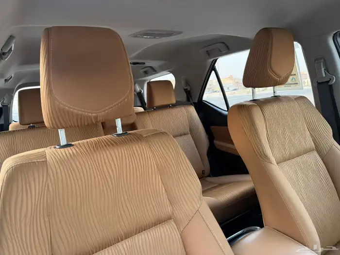 فورشنر 2022 VX سعودي نظيف .. 14