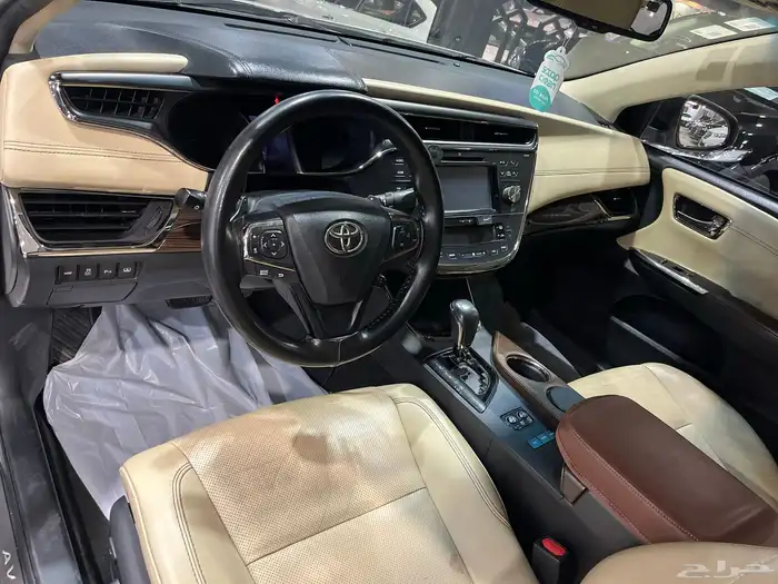 تويوتا افالون2015 فل كامل ليمتيد 31