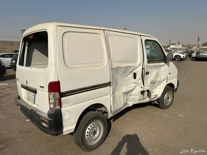 سوزوكي فان إيكو 2025 مصدوم 14