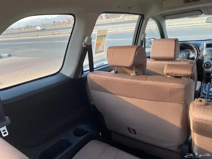 تويتا افانزا 2017 39