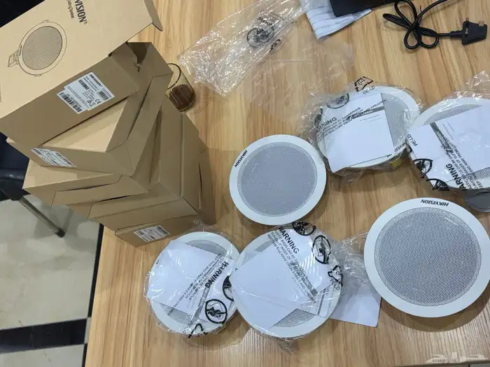 كاميرات مراقبه 8