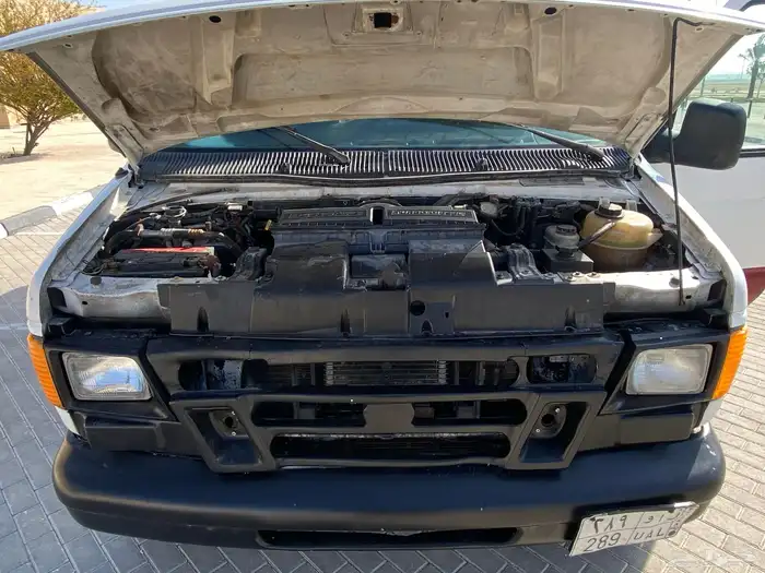 فان فورد ديزل مديل 2003 للبيع 27