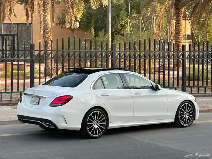 مرسيدس C200 2019 خليجي فل كامل منوة المستخدم 34