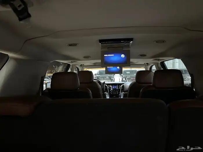 كاديلاك اسكاليد موديل 2016 فل كامل نظيف جدا 23