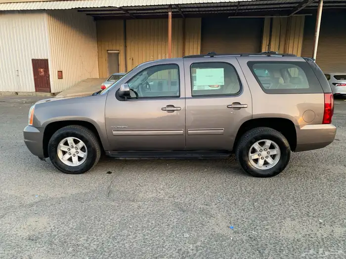 جي ام سي يوكون 2012 16