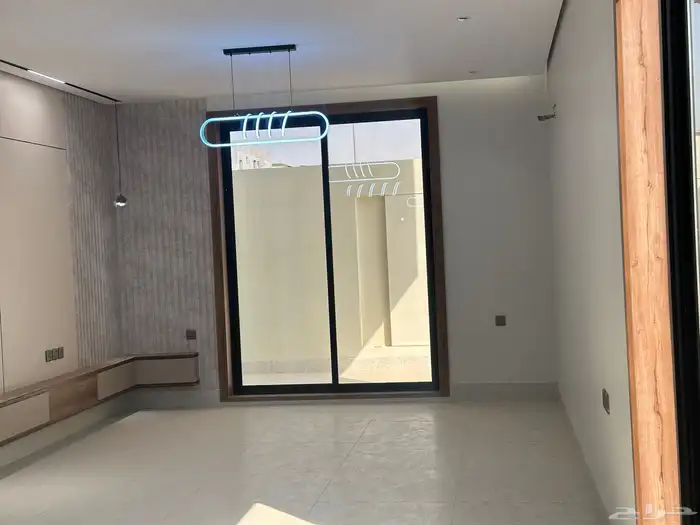 فيلا ارضيه للبيع مدخل خاص حي الاخضر 10