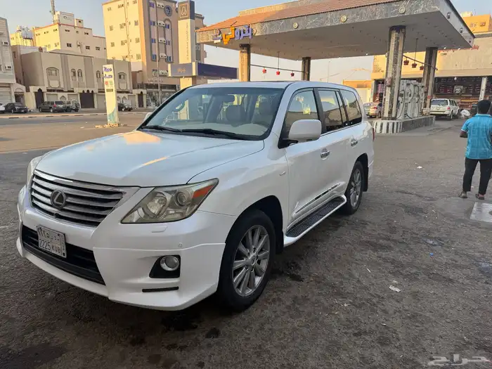 جيب لكزس 2011 0