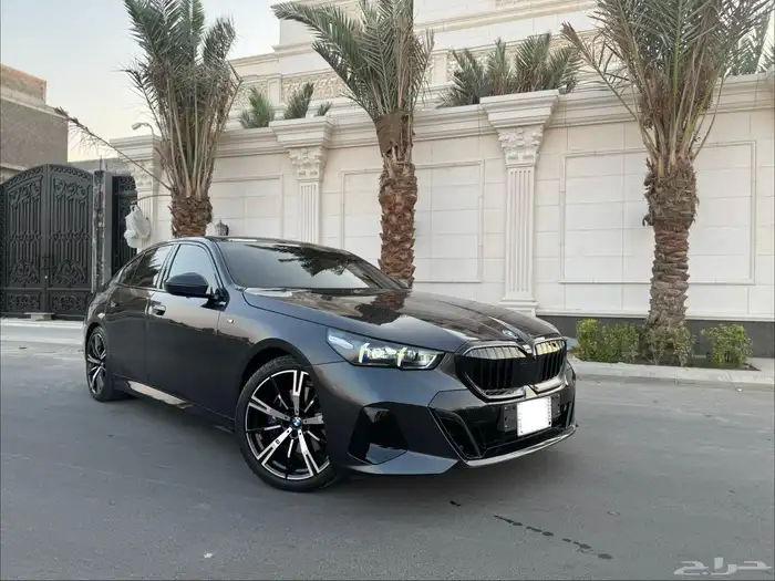 بي ام دابليو 530i m 2024 6