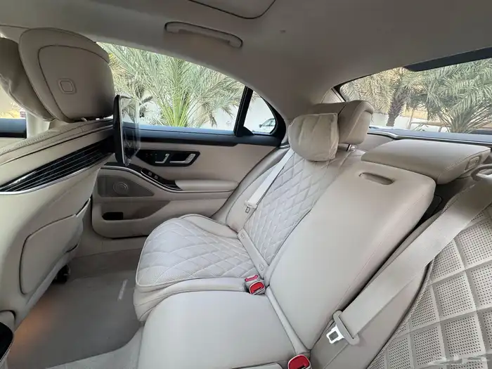 للبيع مرسيدس S500 موديل 2025 4