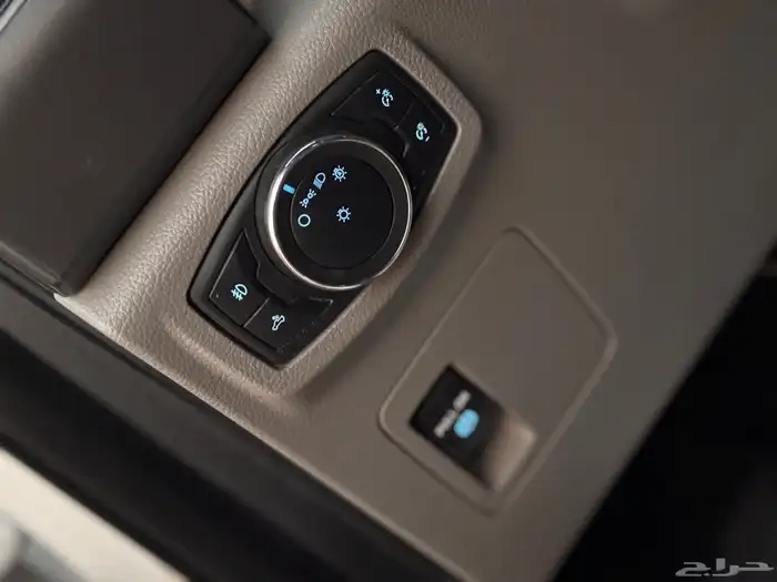 فورد F150 2020 دبل عداد 90 الف KM 35