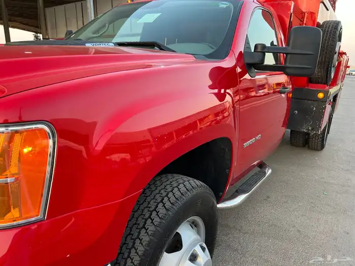 جي ام سي سييرا اتش دي 3500 دبل تاير 2013 ( مخزن ) 3