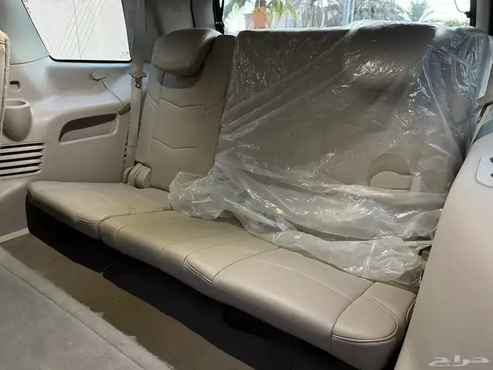 اسكاليد 2015 قصير سعودي اعلى فئه بحالة الوكاله 51